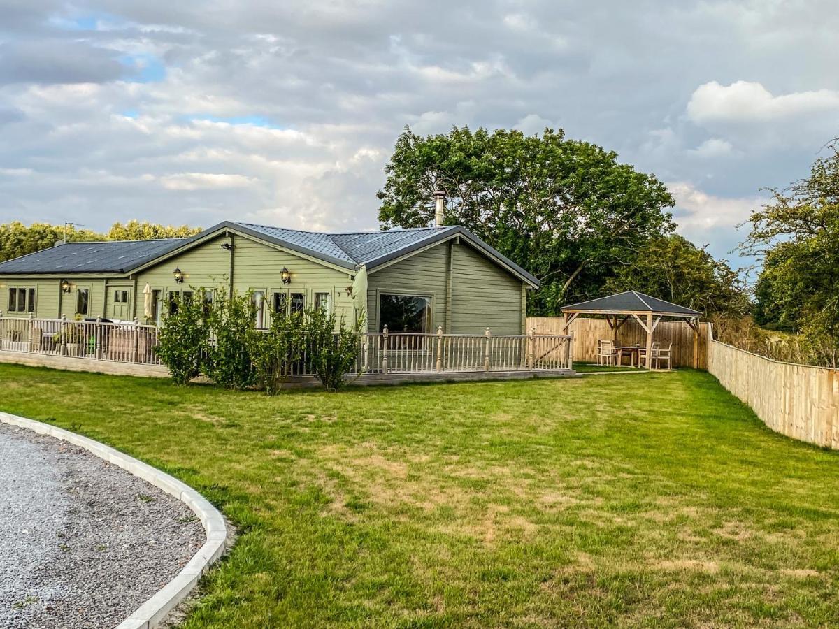 Beautiful 3-Bed Luxury Private Lodge In York Bagian luar foto