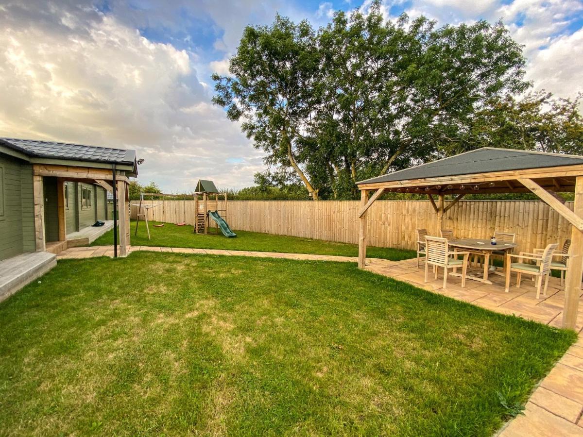 Beautiful 3-Bed Luxury Private Lodge In York Bagian luar foto